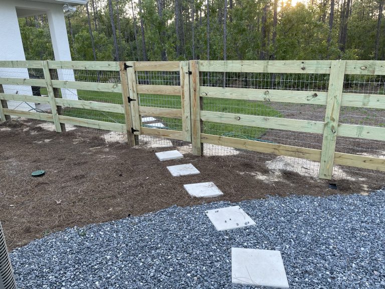 Farm Fence 4 Rail 03